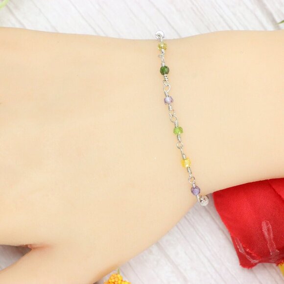 "Trendy Handmade Bracelet – A Thoughtful Gift for Girls & Women | UNVRC1470 - Picture 7 of 10